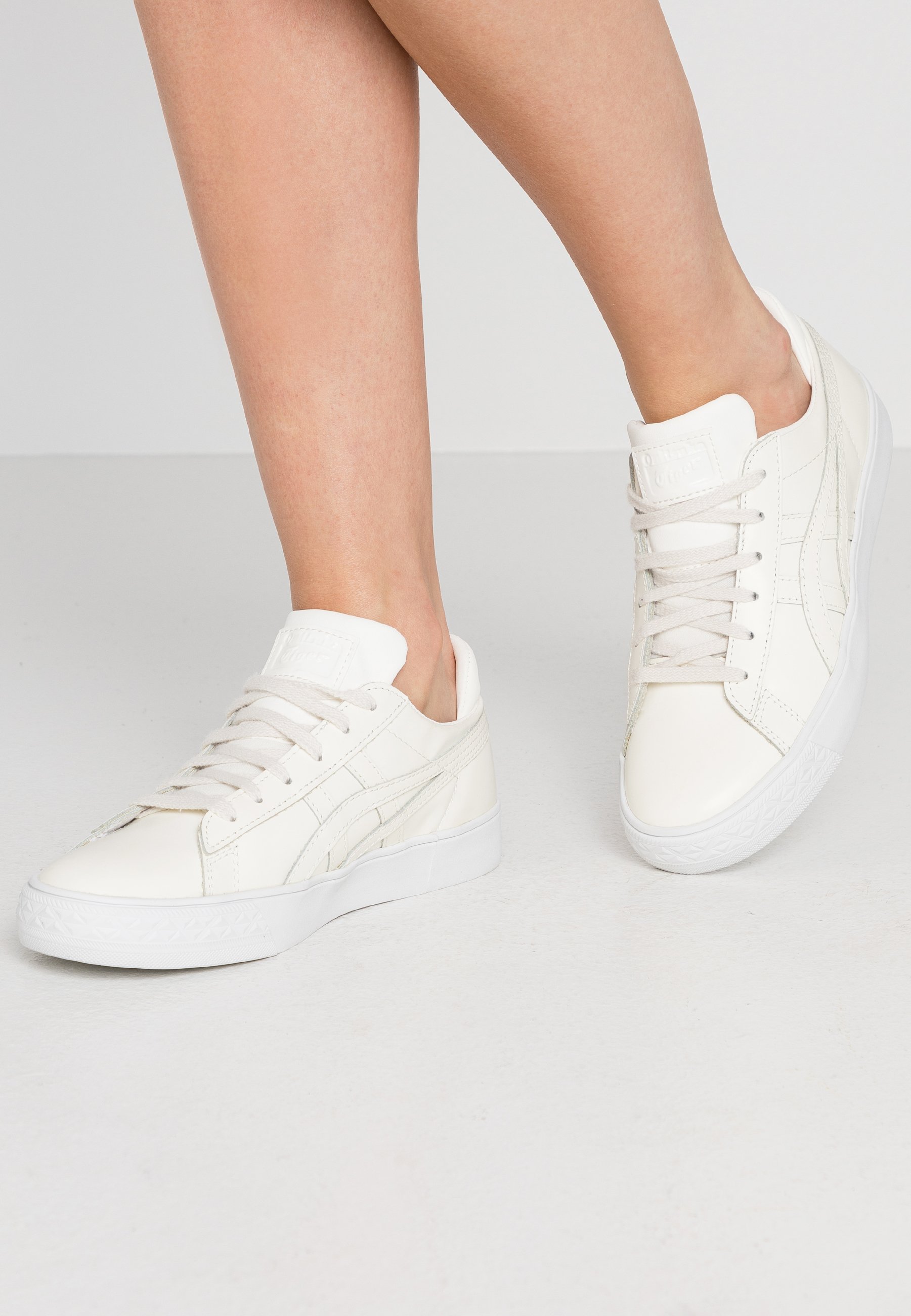 Onitsuka Tiger FABRE Joggesko white Zalando.no Onitsuka Tiger FABRE Joggesko white Zalando.no