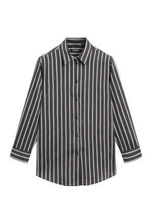 Stribet sort og hvid skjorte med lange ærmer, en klassisk krave og en lige kant. Striberne er jævnt fordelt og overvejende lodrette.