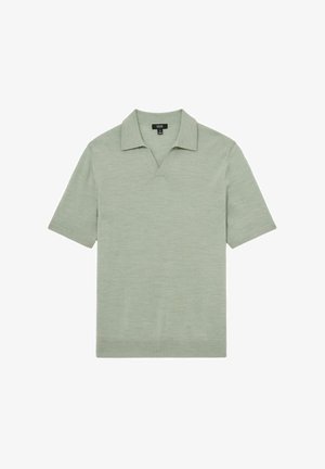 Polo shirt verde chiaro con maniche corte, collo a V, colletto piatto e un tessuto morbido e testurizzato. Design semplice e pulito, senza motivi o decorazioni.