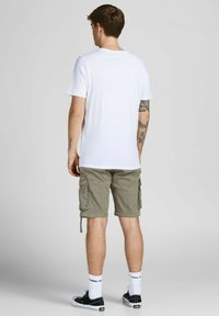 Jack & Jones Shorts - olive