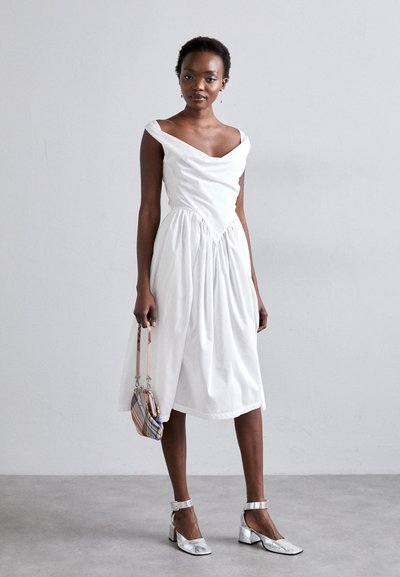 Vivienne Westwood SUNDAY DRESS - Vestido de cocktail / Vestido de festa - white
