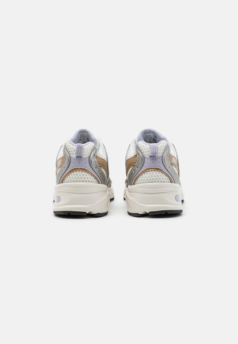 New Balance 530 UNISEX - Sneaker low - silver moss/silberfarben 