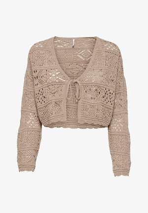 Oříznutý pletený svetr v světle hnědé barvě s propracovanými vzory s otevřenou strukturou, hlubokým výstřihem do V a zavazováním vpředu. Měkká textura a dlouhé rukávy.