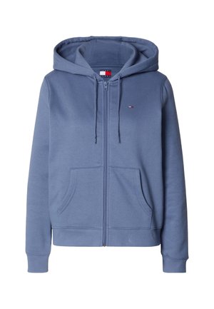Sudadera con capucha azul con cremallera, confeccionada con mezcla de algodón, que cuenta con capucha con cordón, bolsillos delanteros, puños acanalados y un pequeño logo en el pecho.