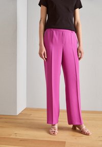 Mos Mosh LEIA PANT - Auduma bikses - vivid viola