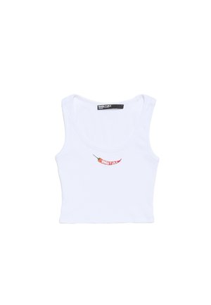 White cropped tank top made of ribbed fabric, featuring a red chili pepper design and text in the center. Round neckline and sleeveless style.