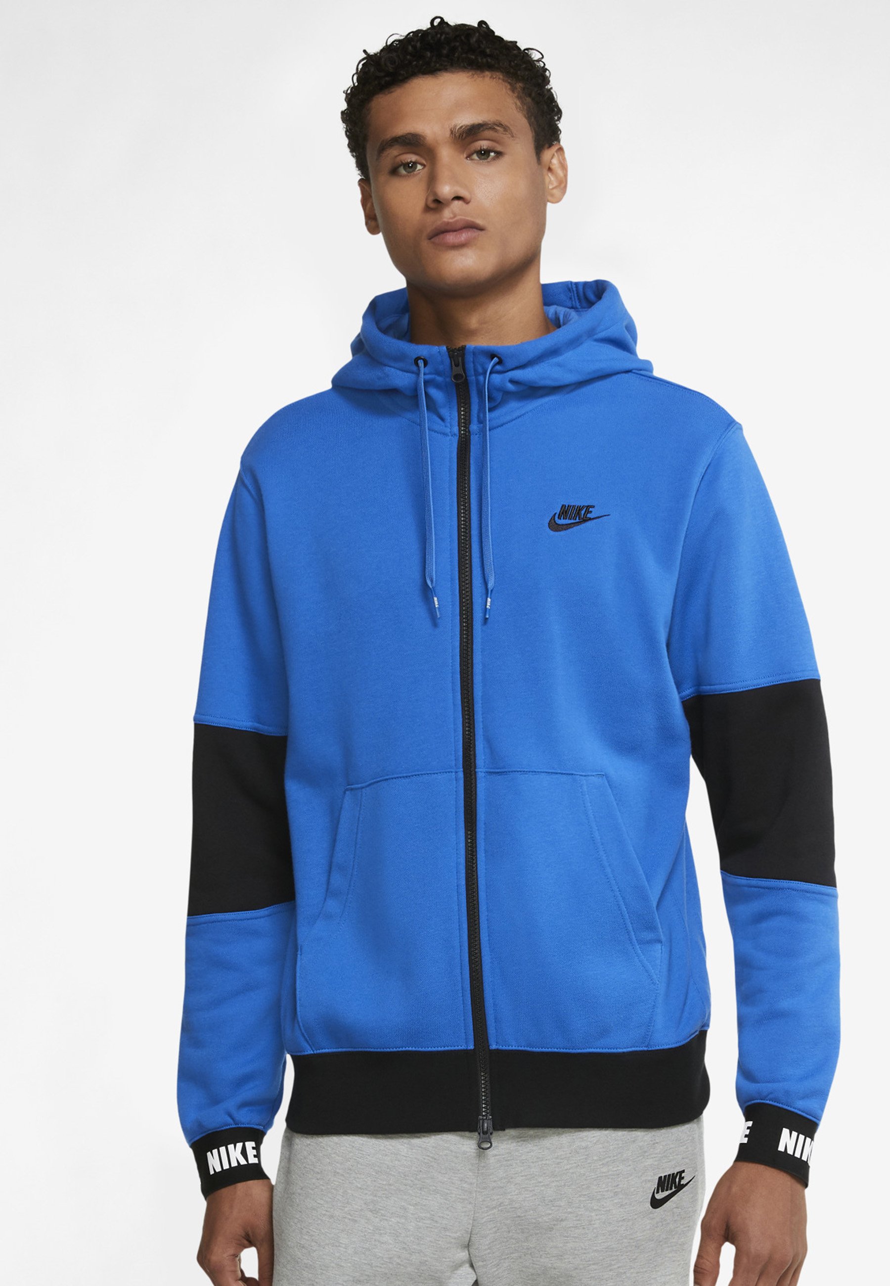 blaue nike jacke