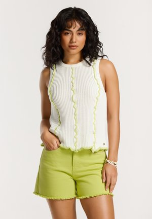 CARLA - Denim shorts - green pistache
