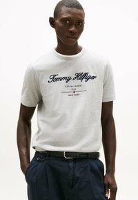 Tommy Hilfiger Print T-shirt - light grey heather