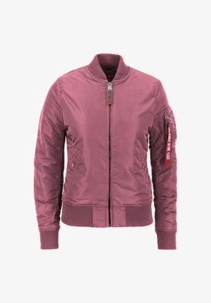 Roza bomber jakna s patentnim zatvaračem sprijeda, rebrastim rukavima i donjim rubom. Ima bočne džepove i džep za prtljag na rukavu s crvenom oznakom.