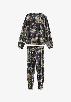 Zestaw do noszenia w domu z czarną bazą i kolorowymi nadrukami zwierząt oraz kwiatów. Bluza ma długie rękawy, a spodnie posiadają elastyczny pas.