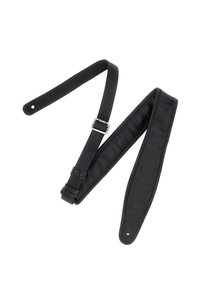 Tracolla per chitarra in pelle nera con lato inferiore imbottito, lunghezza regolabile e ferramenta argentata. Cuciture evidenti lungo i bordi e logo decorativo.