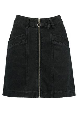 Jupe en denim noir avec fermeture éclair à l'avant et passants pour ceinture, présentant des détails de coutures et des poches latérales incurvées.