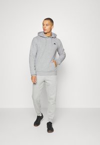 Kappa HOODED SWEATSHIRT SMALL LOGO - Jersey con capucha - high-rise melange