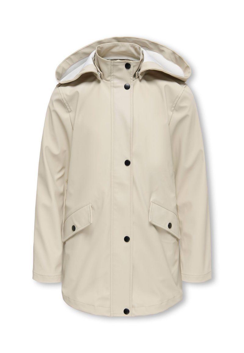 Μπεζ αδιάβροχο μπουφάν με κουκούλα, με μαύρα κουμπώματα με πατήματα και δύο μπροστινές τσέπες. Ομαλή υφή και ίσια γραμμή σχεδίασης.