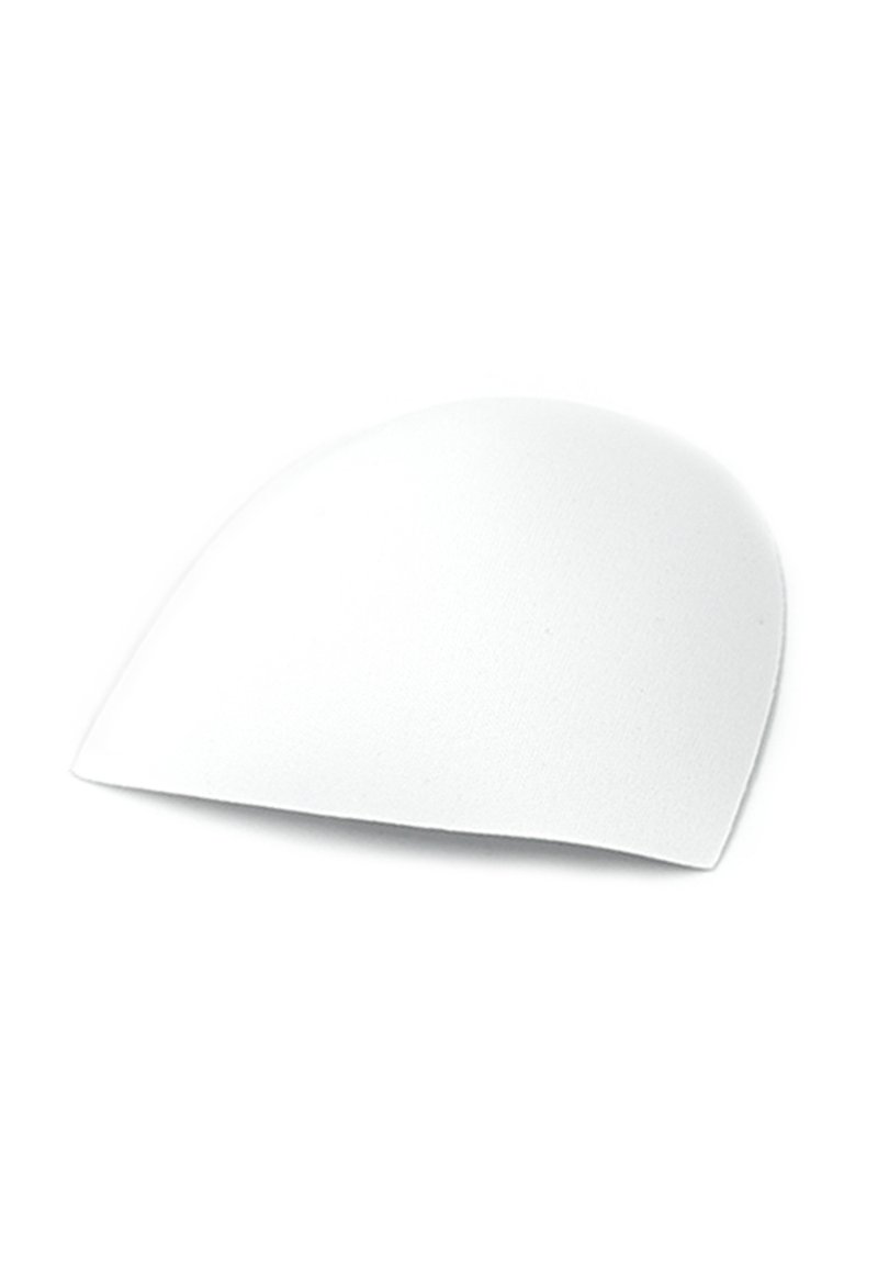 Biała, półkulista proteza piersi o gładkiej fakturze. Zaprojektowana z myślą o dyskretnym użyciu z bezszwowym wyglądem.