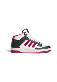 Sneaker alta in bianco, nero e rosso con lacci bianchi, tre strisce rosse sul lato e suola rossa.