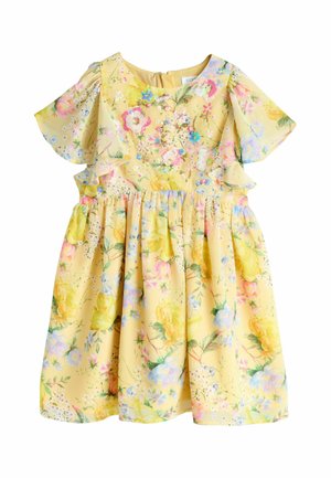 Dzeltens ziedu raksta kleita ar īsām volāna piedurknēm, uzmirdzošiem ziedu rakstiem un spīdīgu rotājumu krūšdaļā.