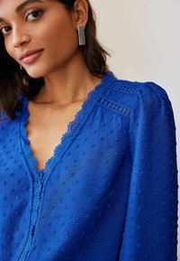 Love & Roses REGULAR FIT  - Camicetta -  blue