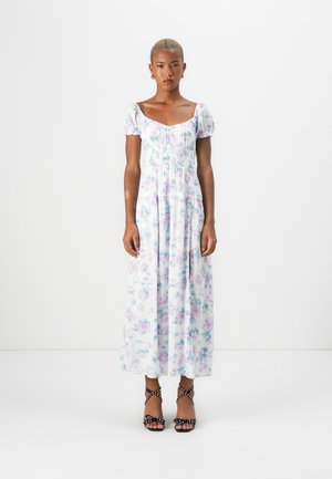 SMOCKED WAIST MAXI DRESS - Maxi dress - white