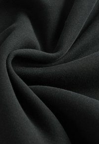 ACTIVE CROPPED - Hættetrøje - black