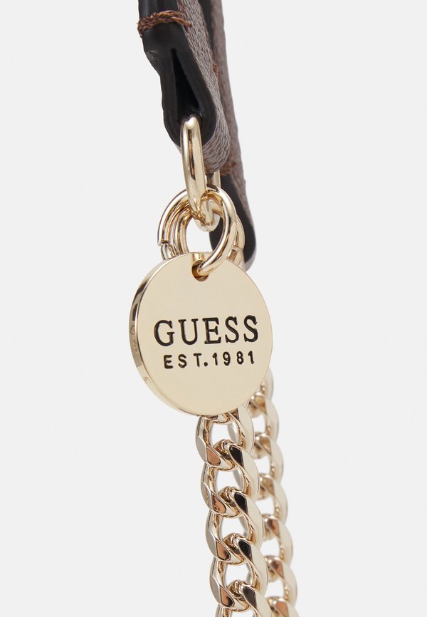 NOELLE CONVERTIBLE FLAP - Handbag3