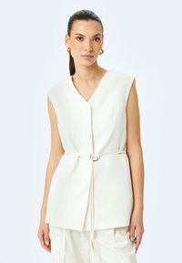 SLEEVELESS - Liivi - off white