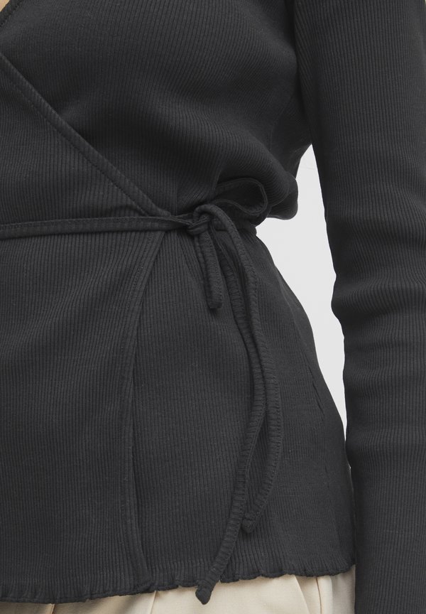 BYRamsey - Long sleeved top2