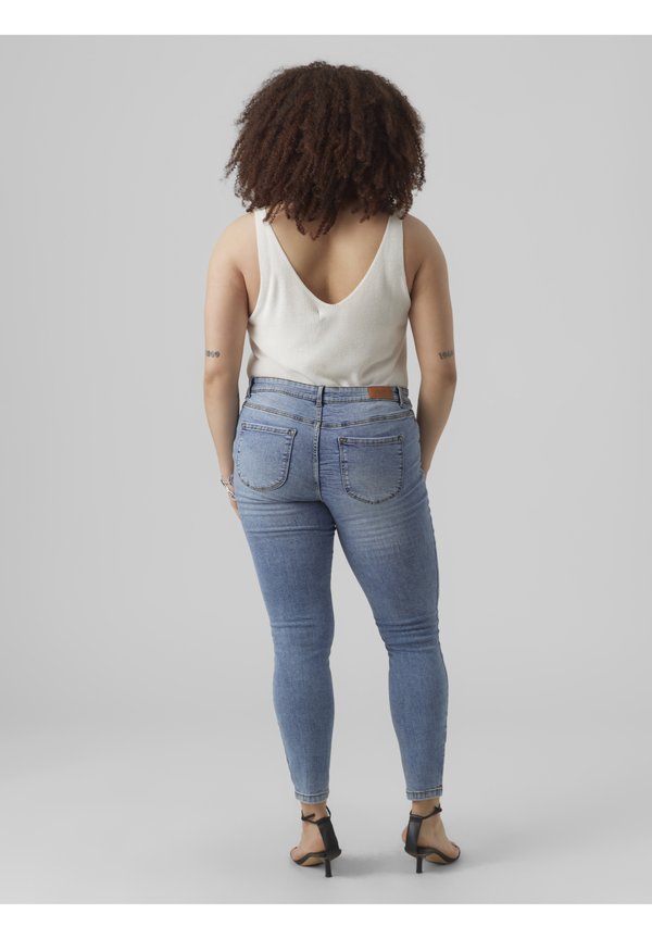 VMLYDIA SKINNY DESTR PLUS SIZE  - Jeans Skinny Fit3