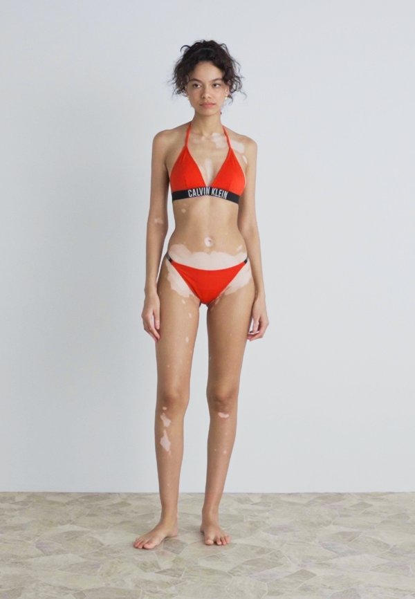 CHEEKY STRING - Bikini bottoms - flaming chili4