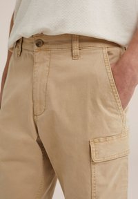WE Fashion Shorts - beige