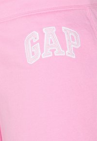 GAP Šortky - pink