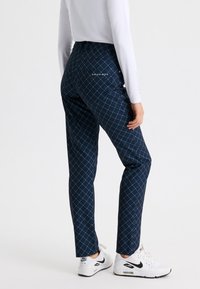 Röhnisch CHIE COMFORT - Tygbyxor - micro r check navy