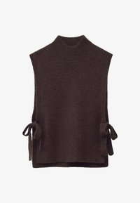 Unselected, dark brown