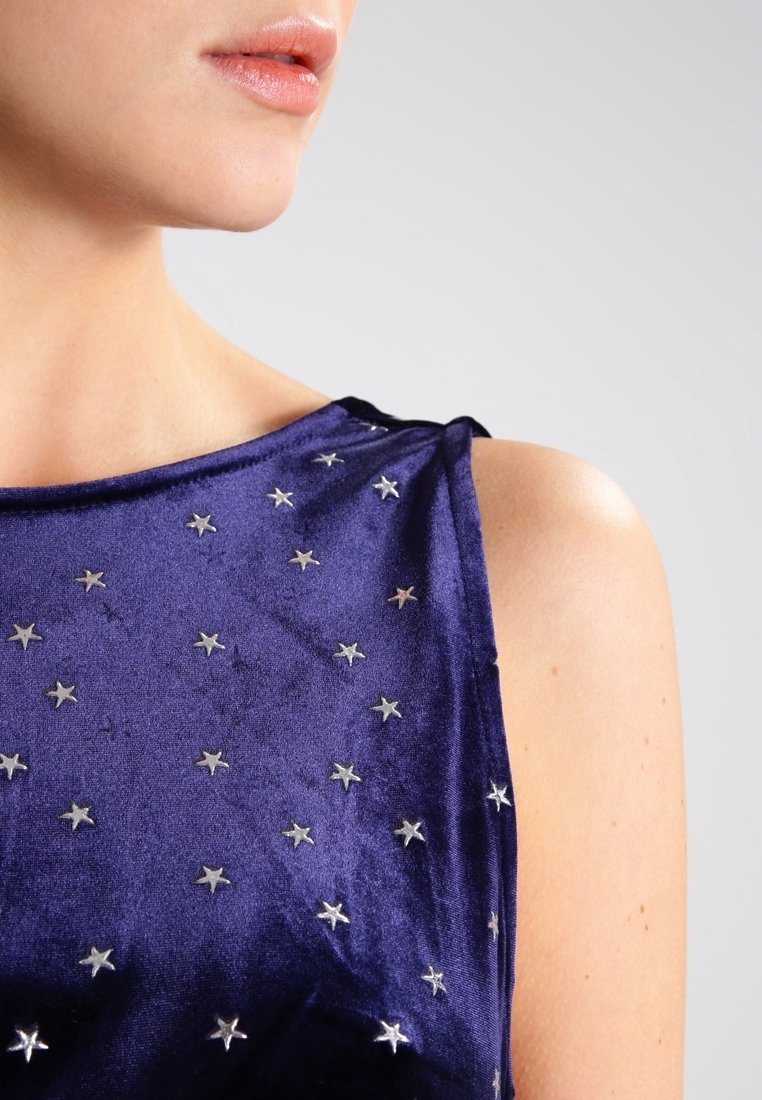 topshop blue sequin dress Rare 2007 Kate Moss for Topshop 1930s Style Iridescent Navy Blue Sequinned Gown, Numbered Ltd Edition 27/50, Low V Neck, UK10, Never Worn