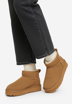 Nine West, NINE WEST SNOW BOOTS WOMEN'S BROWN 5906751464229 - Botas para la nieve - brown