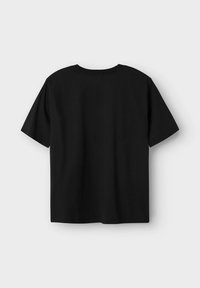 Sort kortærmet t-shirt, lavet af glat bomuld, med en rund halsudskæring og en afslappet pasform. Ensartet design uden mønstre eller detaljer.