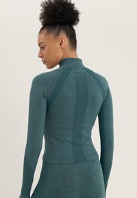 Even&Odd active SUPER HIGH NECK FULL ZIP SEAMLESS TOP WITH CONTRAST PANELLING - Sportovní bunda - mint