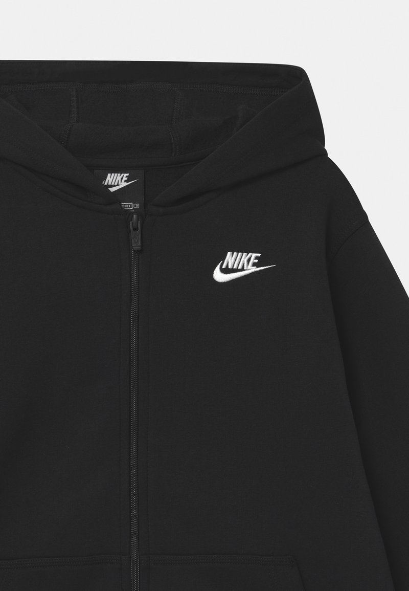 Kinder Jacken | Nike Sportswear HOODIE CLUB Trainingsjacke black/schwarz - VZ84350 Kinder Jacken | Nike Sportswear HOODIE CLUB Trainingsjacke black/schwarz - VZ84350