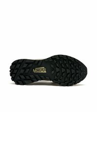 Suela de zapato con un profundo patrón de banda de rodadura negra, con borde liso y el logo dorado "HOFF", diseñada para tracción y durabilidad.