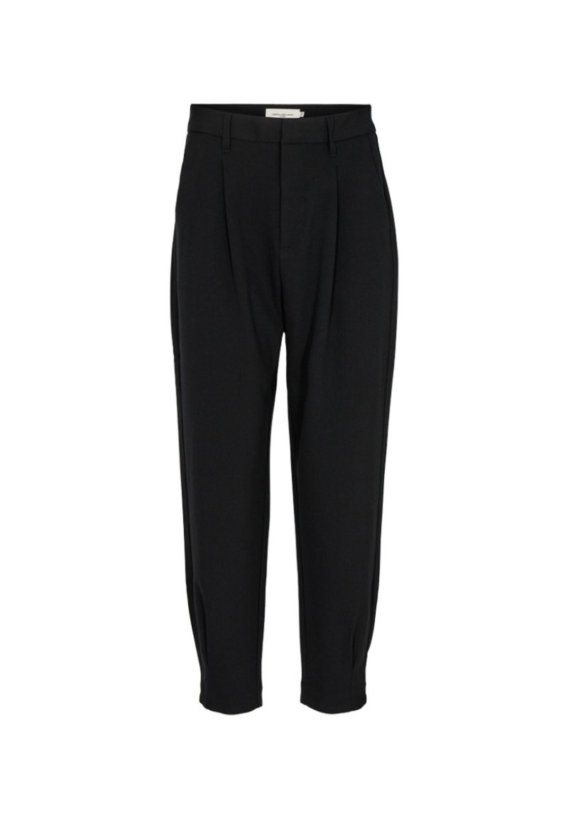 Pantaloni neri con vita alta, pince frontali e gambe affusolate. Realizzati in un tessuto liscio, presentano tasche laterali e una vita discreta.