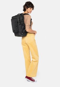 Eastpak - Tecum L - Tagesrucksack - black Thumbnail-Bild 1