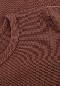 Niet geselecteerd, brown