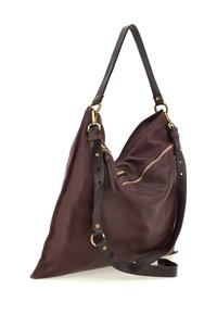 Borsa a tracolla in pelle marrone scuro con tracolla regolabile, hardware in tonalità oro e tasca con zip sul davanti, mostrata su sfondo bianco.