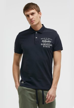 Camp David, CAMP DAVID PIKEE-POLO KURZARM MIT RÜCKEN-STICKEREI - Poloshirt - blue navy