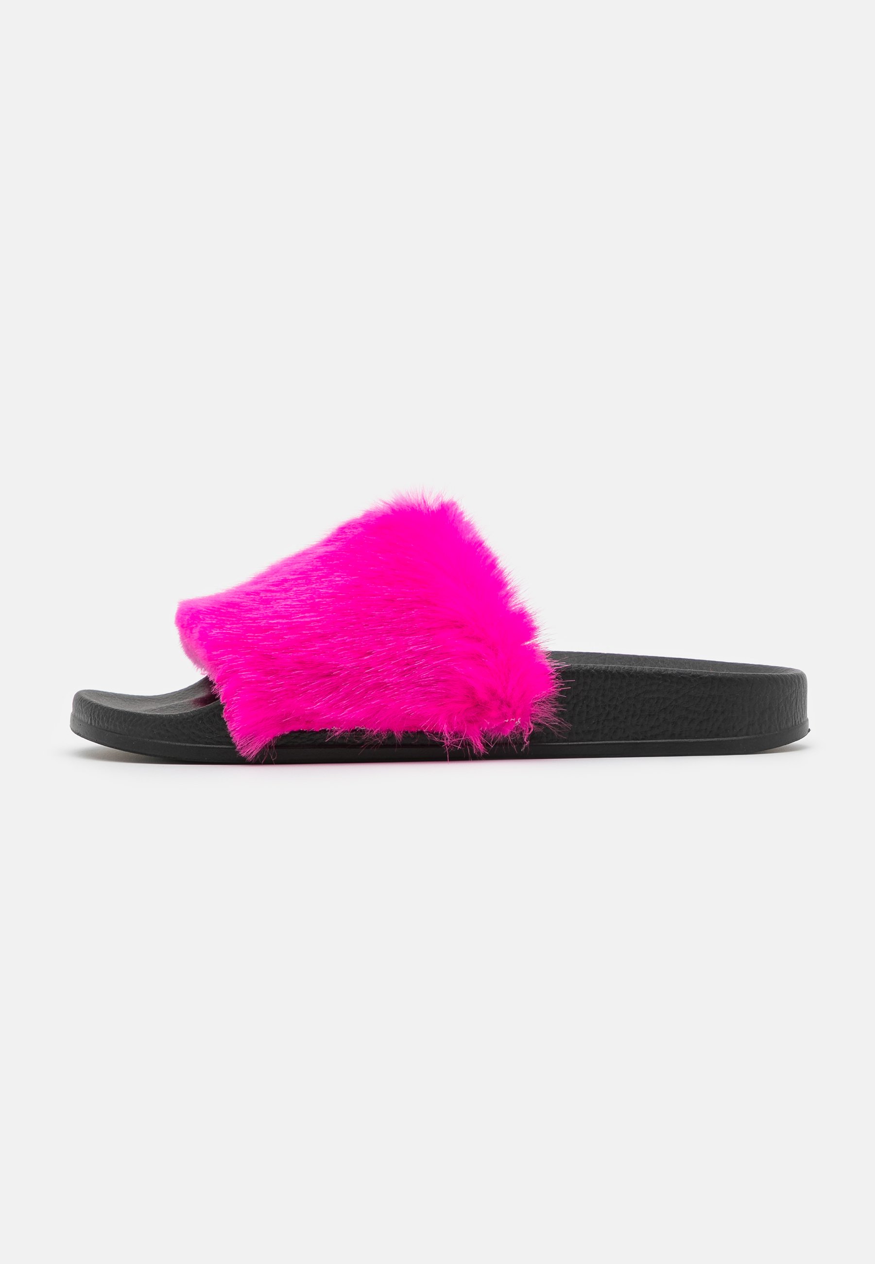 Steve Madden Slippers Con Pelo Sabot Con Pelo Steve Madden Steve