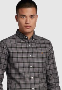 Farah FRASER SLIM FIT CHECK SHIRT - Shirt - charcoal