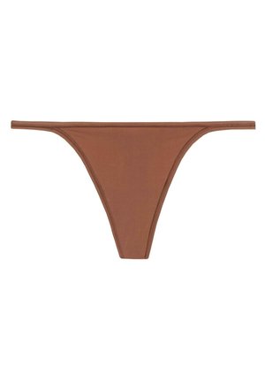 Bruine tanga onderbroek met minimale bedekking, voorzien van een gladde stof, dunne zijbanden en nauwkeurige stiksels langs de randen.