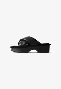 Επιλέχθηκε, black