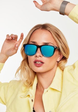 ONE - Sunglasses - black